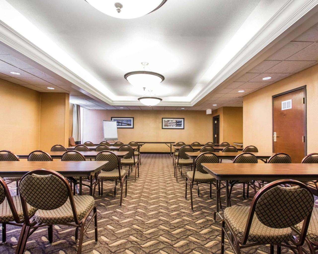 Americinn By Wyndham Memphis East Buitenkant foto